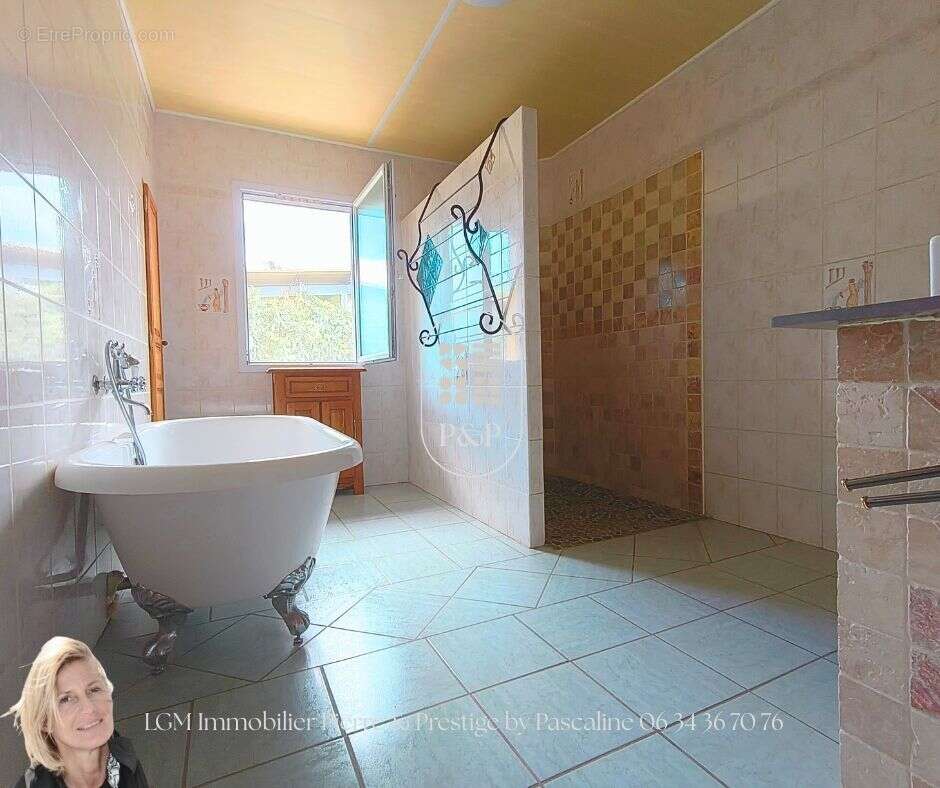 Maison à SAINT-AMBROIX