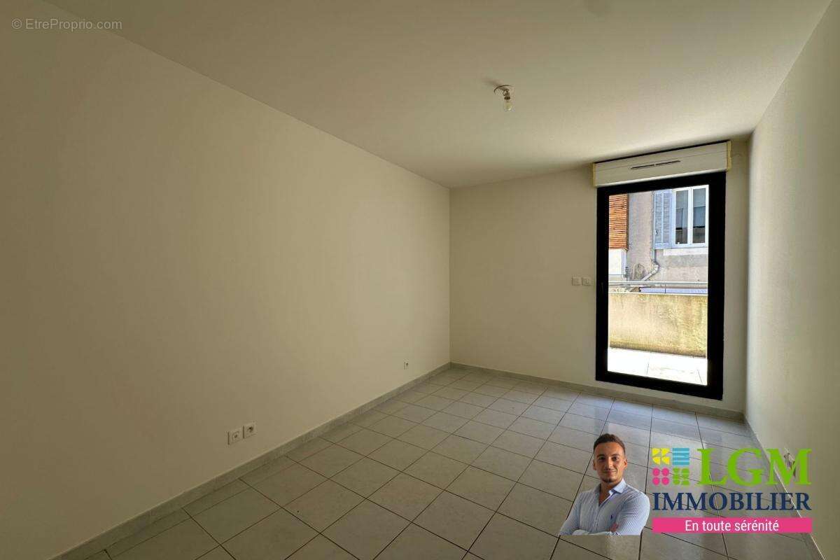 Appartement à NIMES