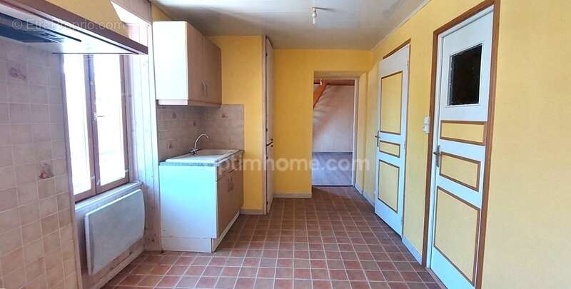 Maison à SAINT-SAULGE