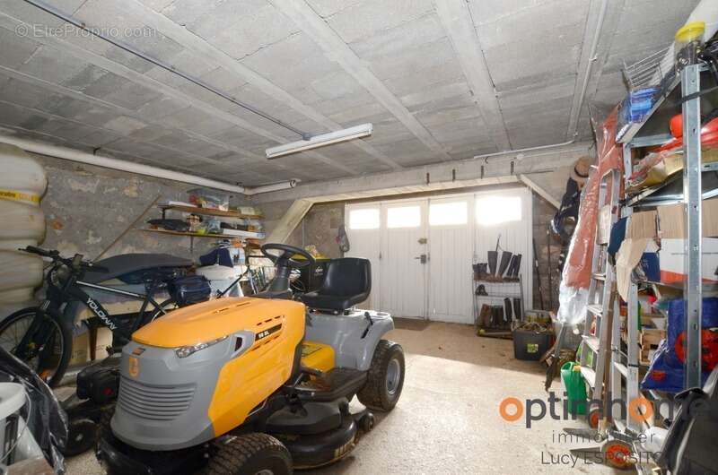 Maison à AVAILLES-LIMOUZINE