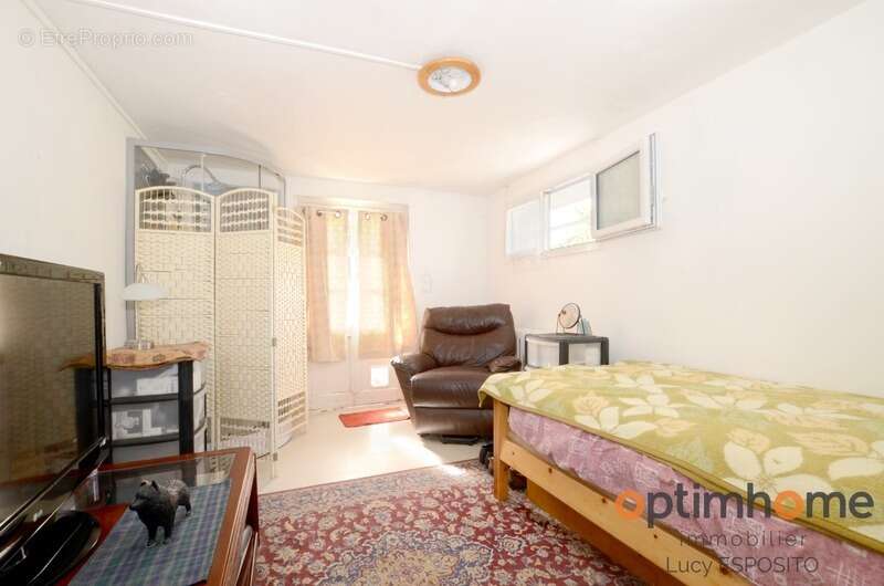 Maison à AVAILLES-LIMOUZINE