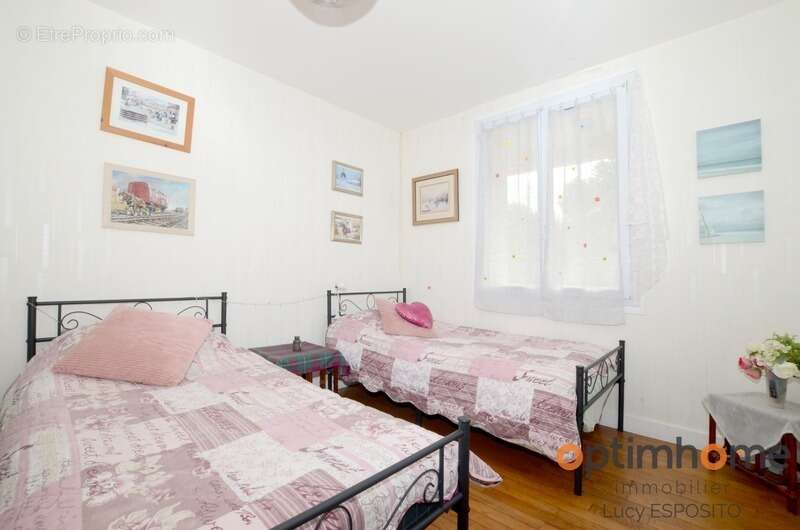 Maison à AVAILLES-LIMOUZINE