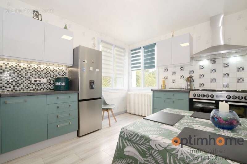 Maison à AVAILLES-LIMOUZINE