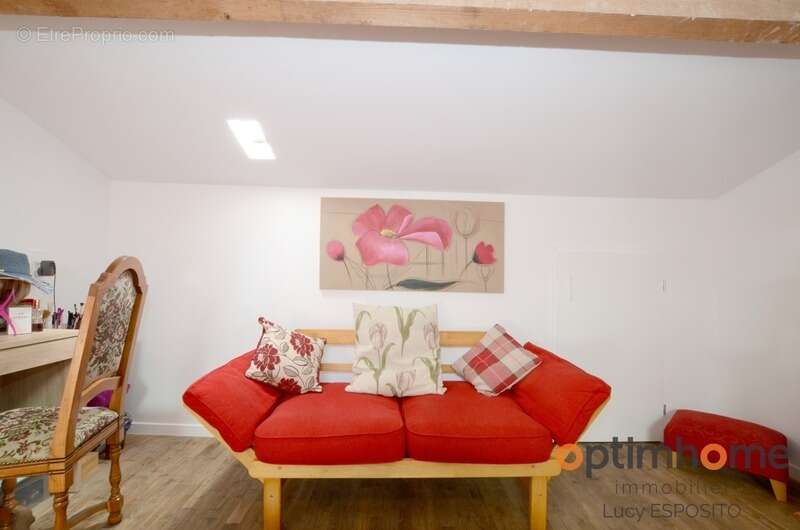 Maison à AVAILLES-LIMOUZINE