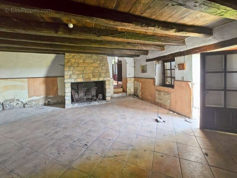 Maison à SAINT-HILAIRE