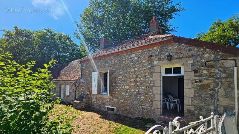 Maison à SAINT-HILAIRE