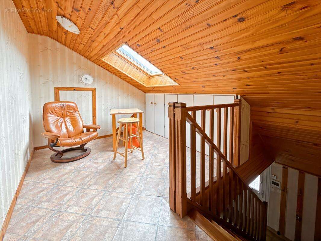 Maison à FLEURY-LES-AUBRAIS