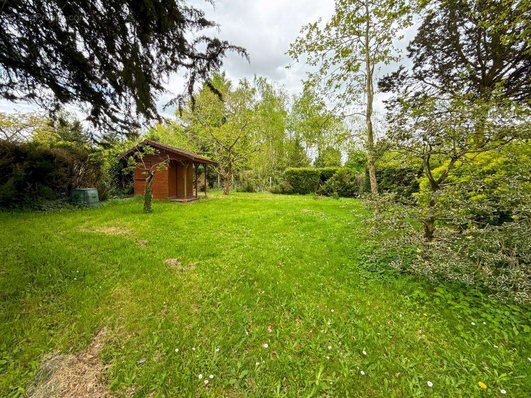 Maison à FLEURY-LES-AUBRAIS