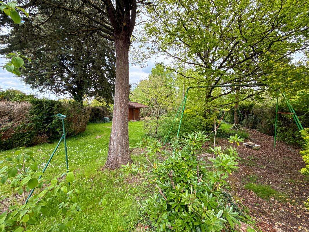Maison à FLEURY-LES-AUBRAIS