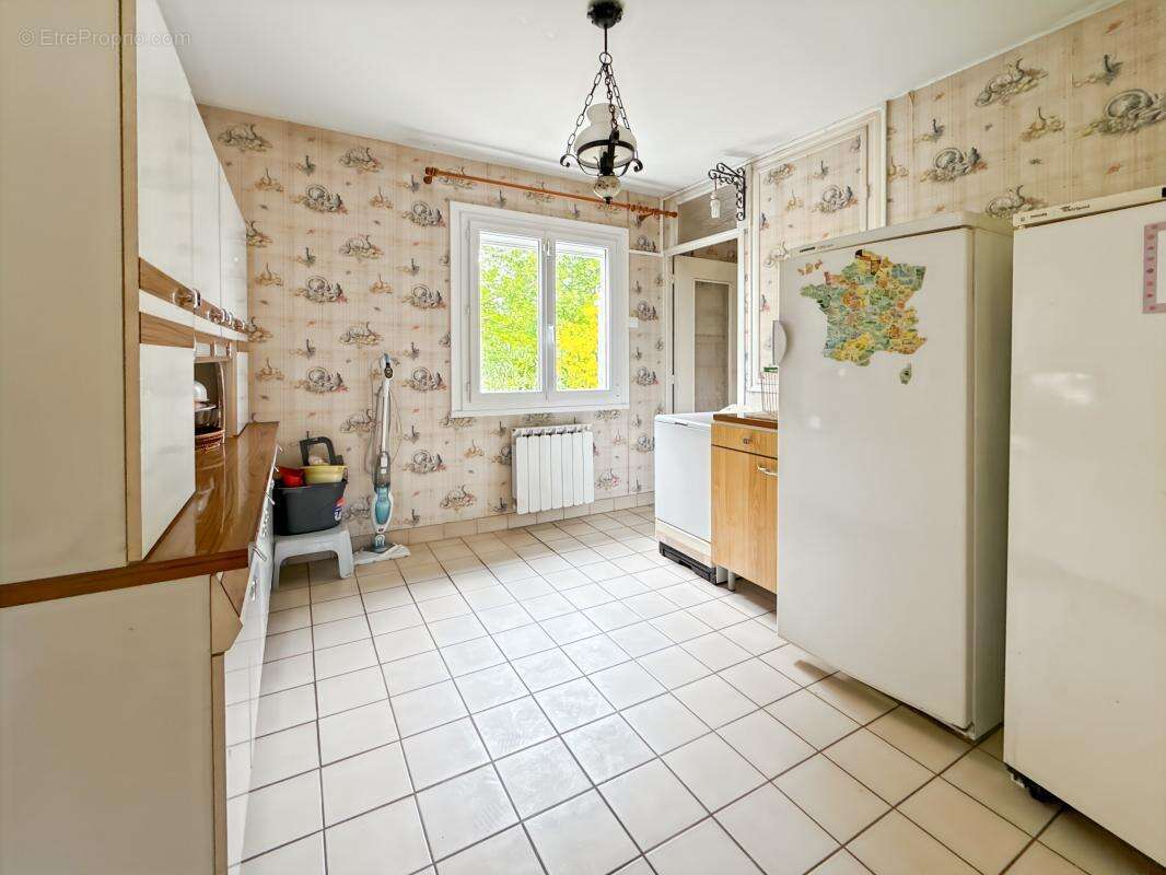 Maison à FLEURY-LES-AUBRAIS