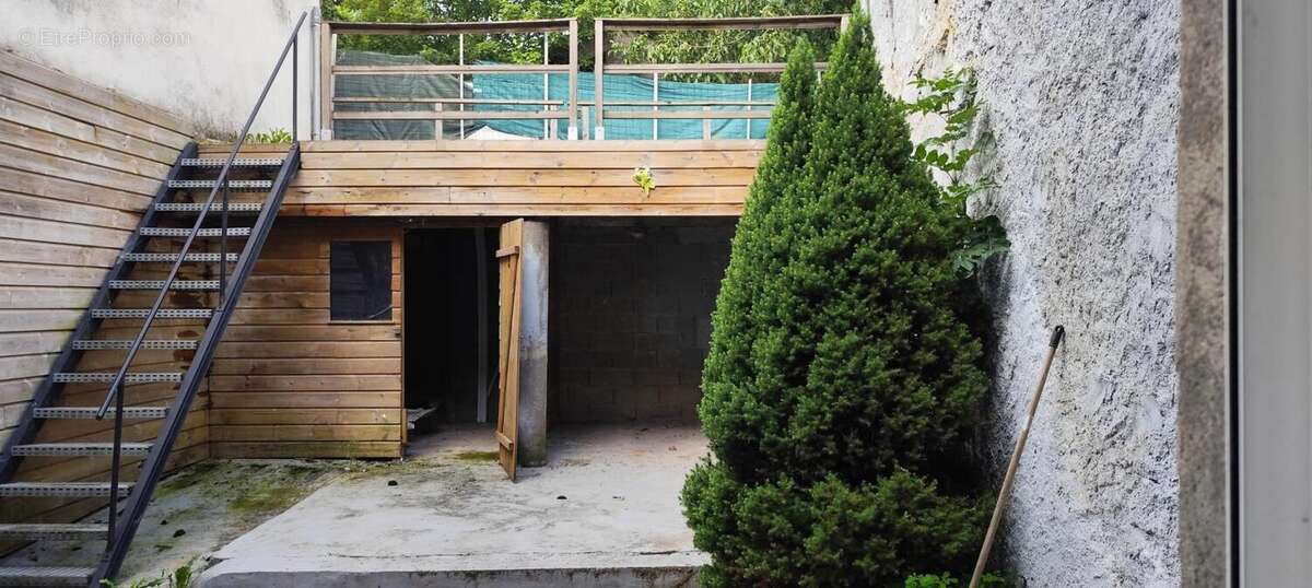 Maison à NEUVES-MAISONS