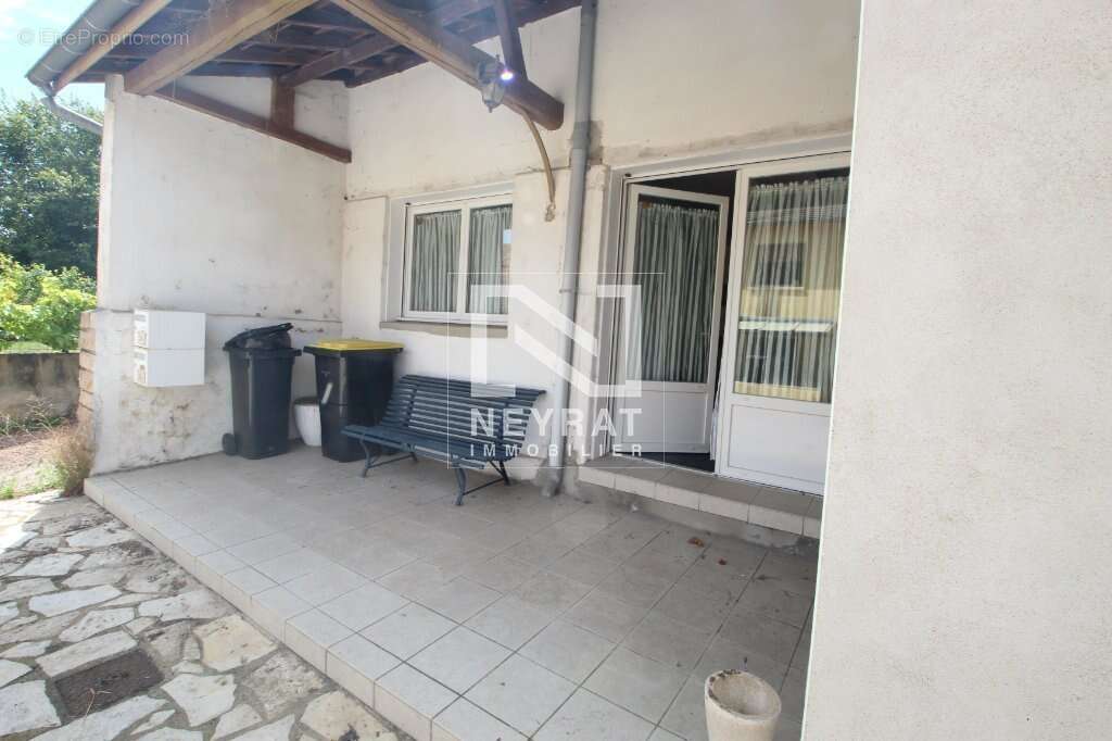 Maison à SAINTE-CROIX