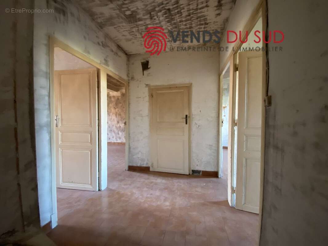 Maison à LEZIGNAN-CORBIERES