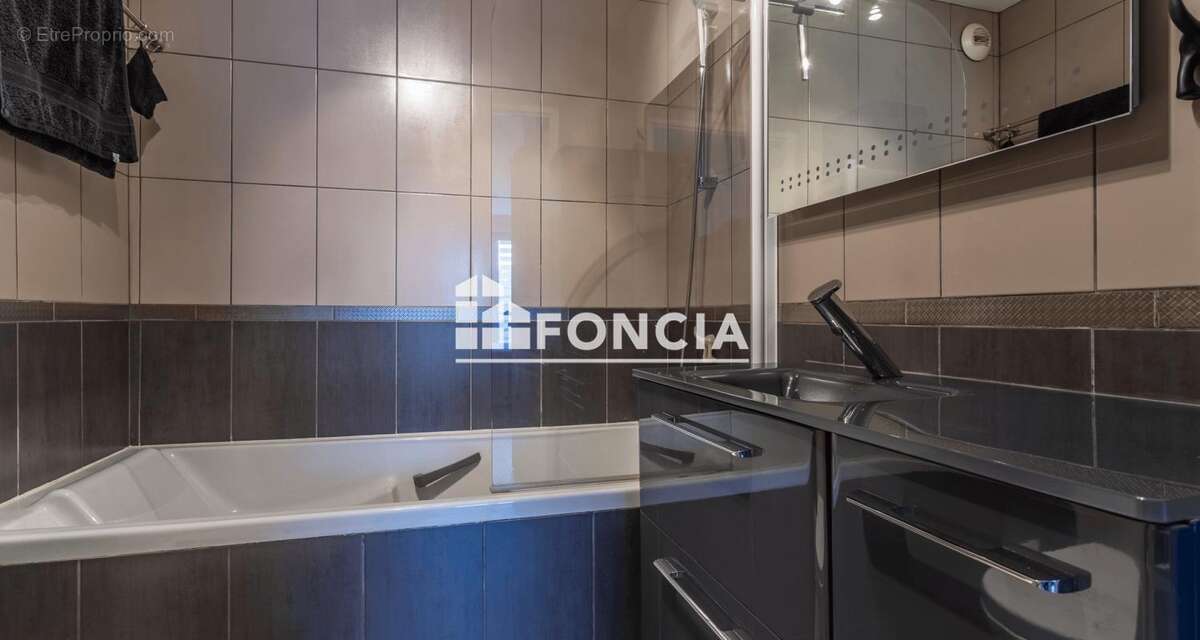 Appartement à DAMMARIE-LES-LYS