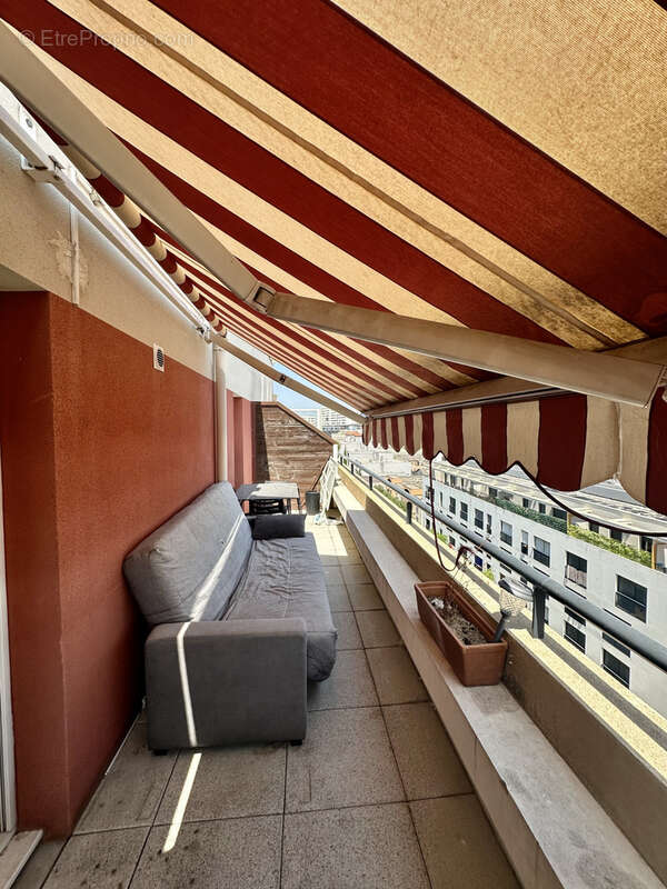 Appartement à MARSEILLE-3E