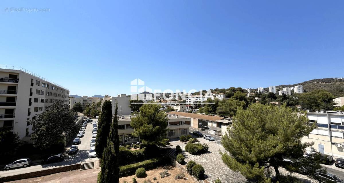 Appartement à HYERES