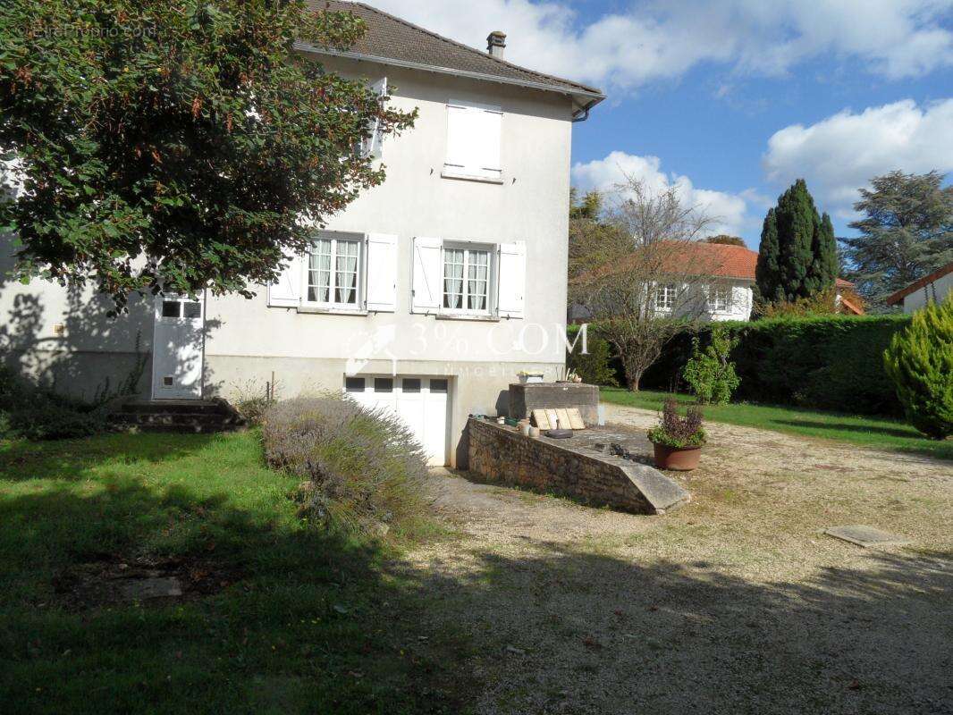 Maison à BUXEROLLES