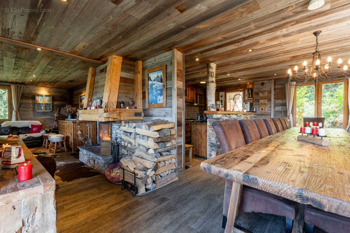 Maison à LA COTE-D&#039;AIME