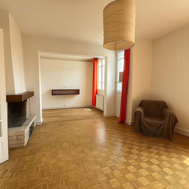 Maison à VAUX-SUR-SEINE