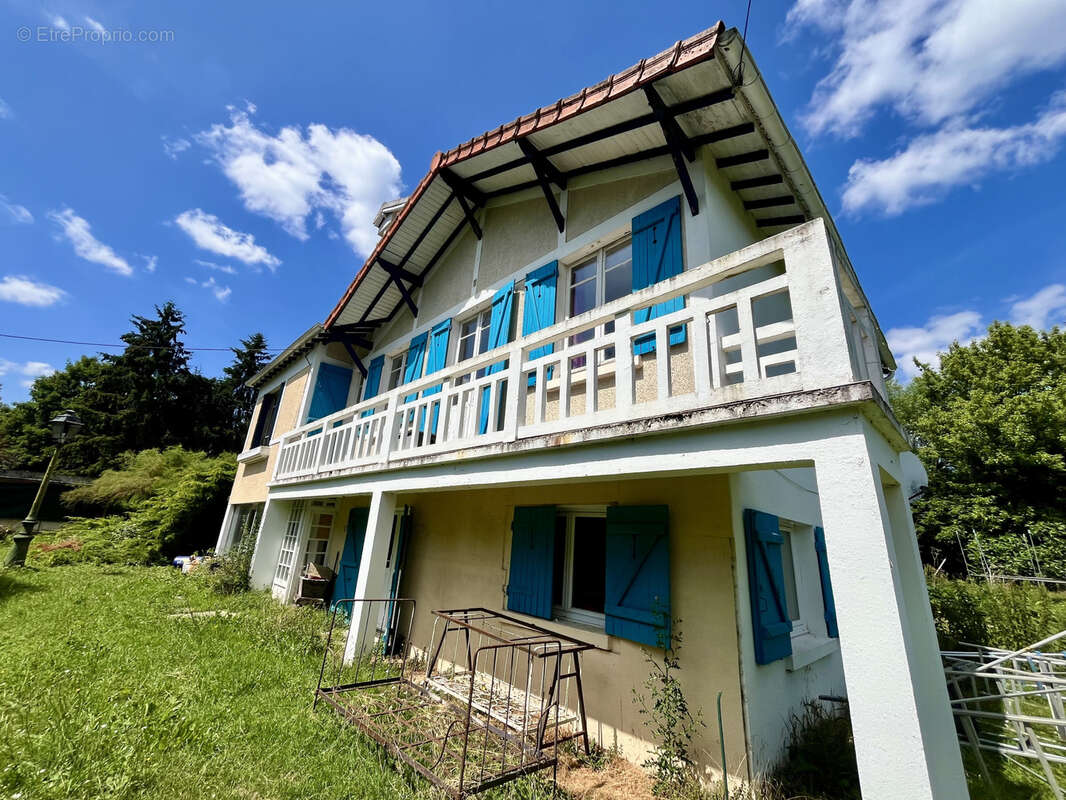 Maison à VAUX-SUR-SEINE