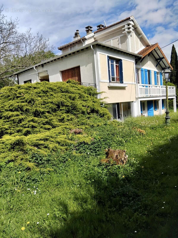 Maison à VAUX-SUR-SEINE