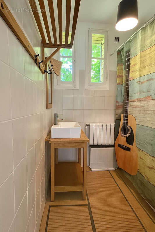 Maison à VAUX-SUR-SEINE