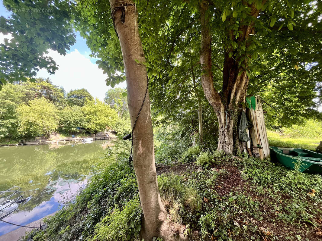 Maison à VAUX-SUR-SEINE