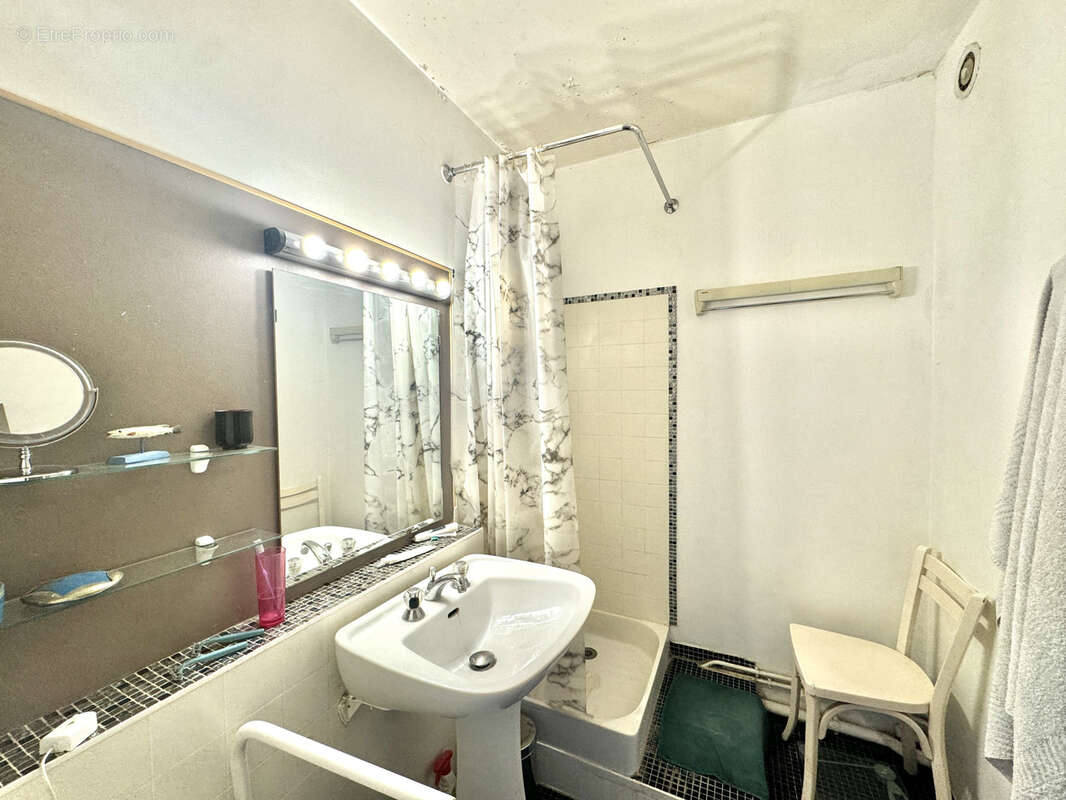 Appartement à PARIS-11E