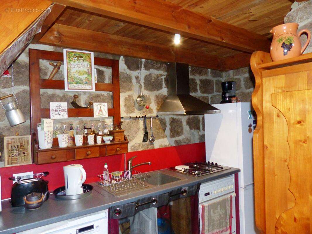 Maison à LE MONASTIER-SUR-GAZEILLE