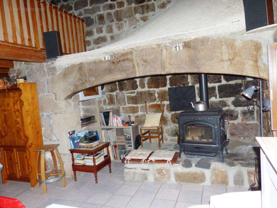 Maison à LE MONASTIER-SUR-GAZEILLE