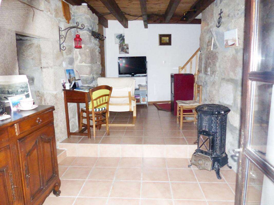 Maison à LE MONASTIER-SUR-GAZEILLE