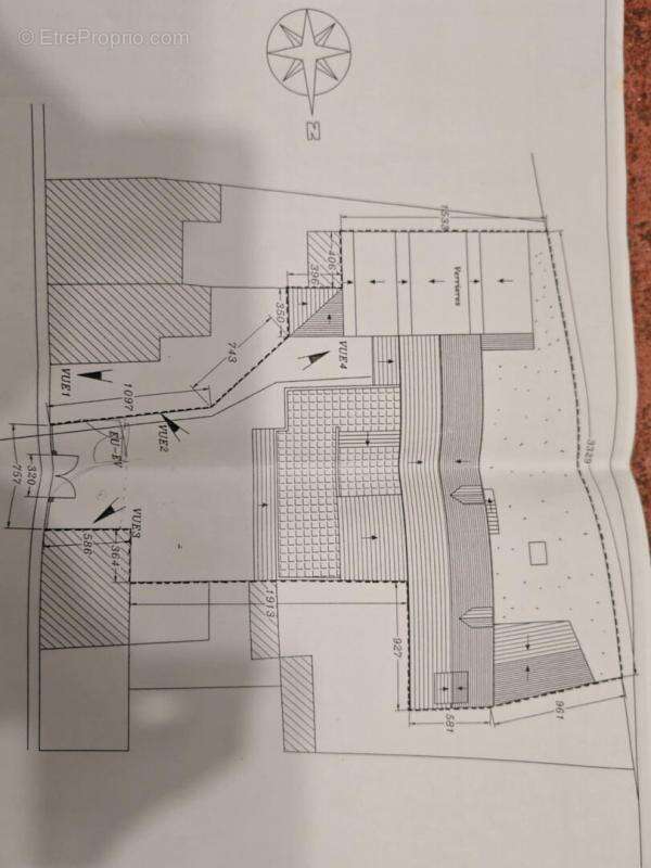 Maison à IVRY-LA-BATAILLE