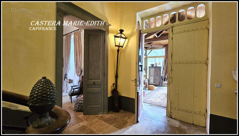 Maison à CASTERA-VERDUZAN