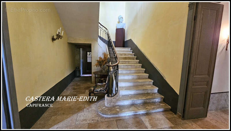 Maison à CASTERA-VERDUZAN