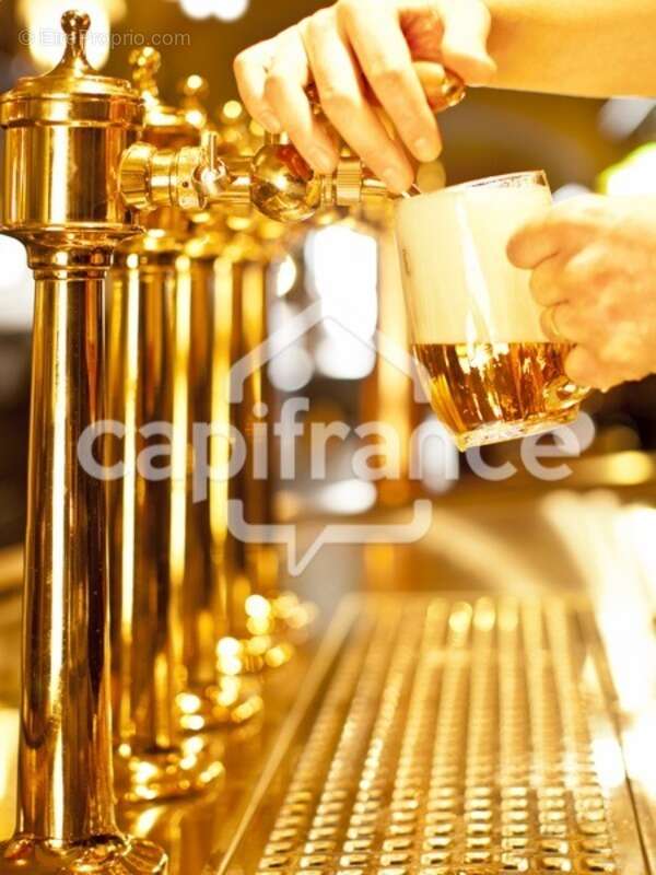 Commerce à LES CONTAMINES-MONTJOIE