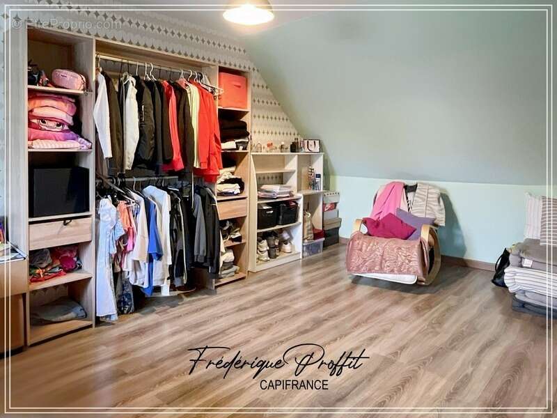 Maison à THURY-SOUS-CLERMONT