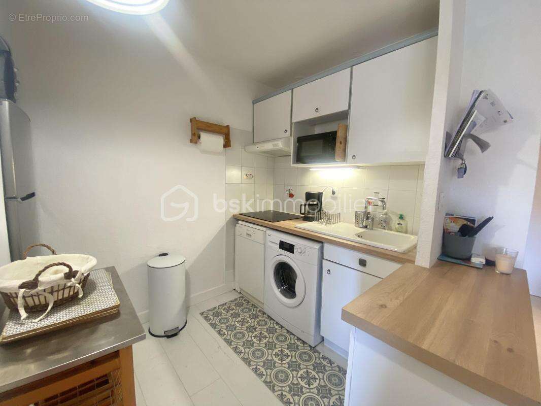 Appartement à SIX-FOURS-LES-PLAGES