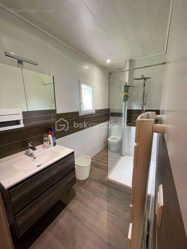 Maison à BOISSET-ET-GAUJAC