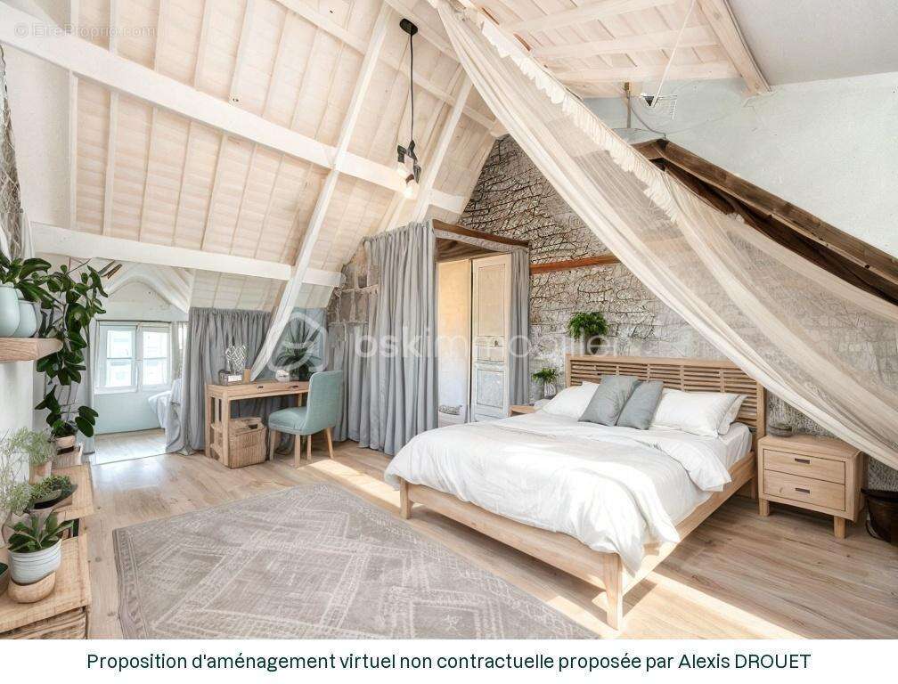 Maison à SAINT-PIERRE-EGLISE