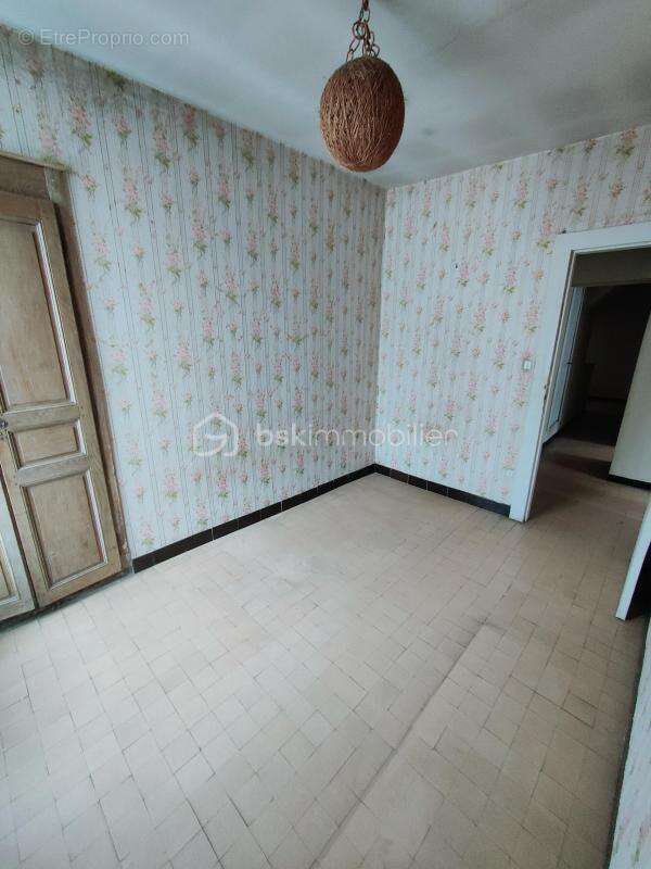 Maison à MORTAGNE-AU-PERCHE