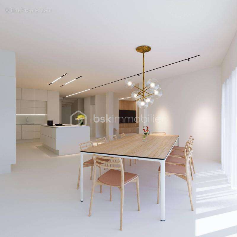 Terrain à CHATEAUNEUF-GRASSE