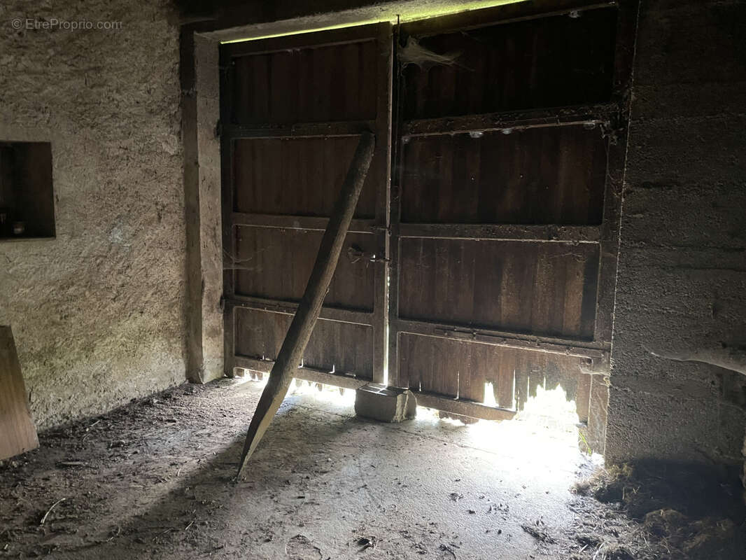 Maison à PESSAC-SUR-DORDOGNE