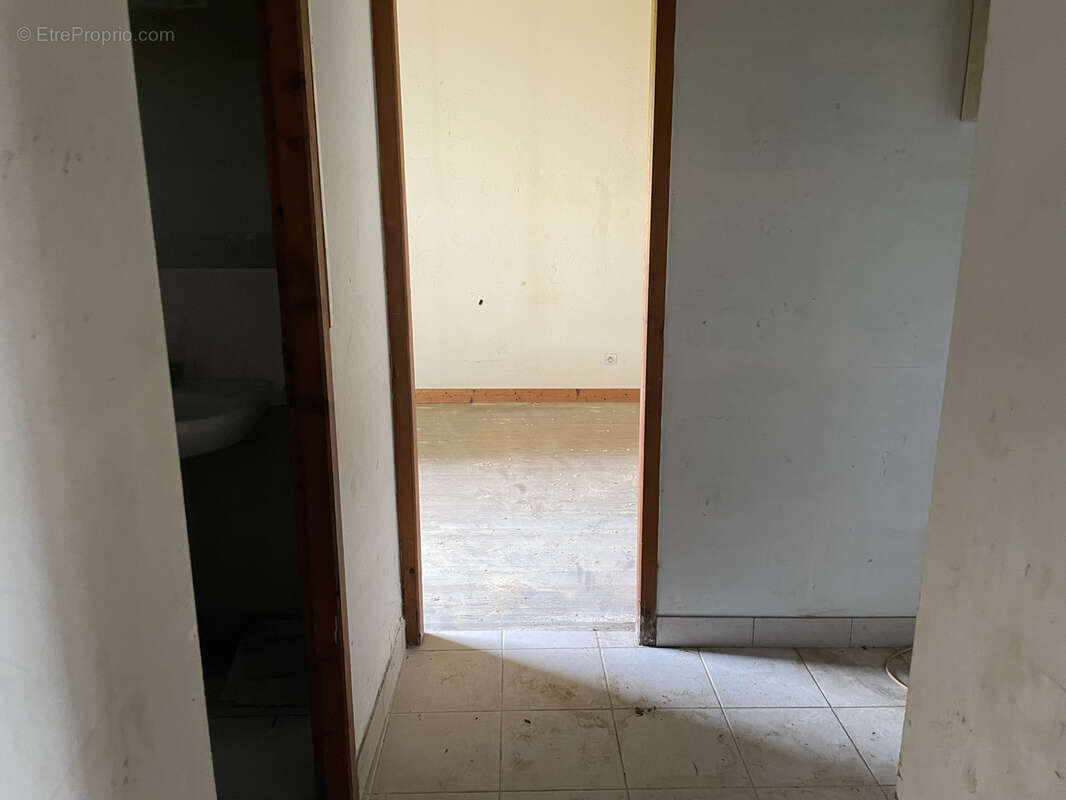 Maison à PESSAC-SUR-DORDOGNE