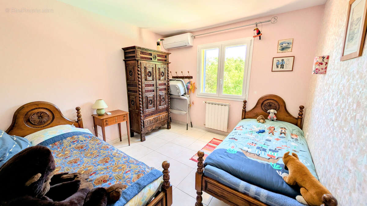 Maison à VILLELONGUE-DELS-MONTS