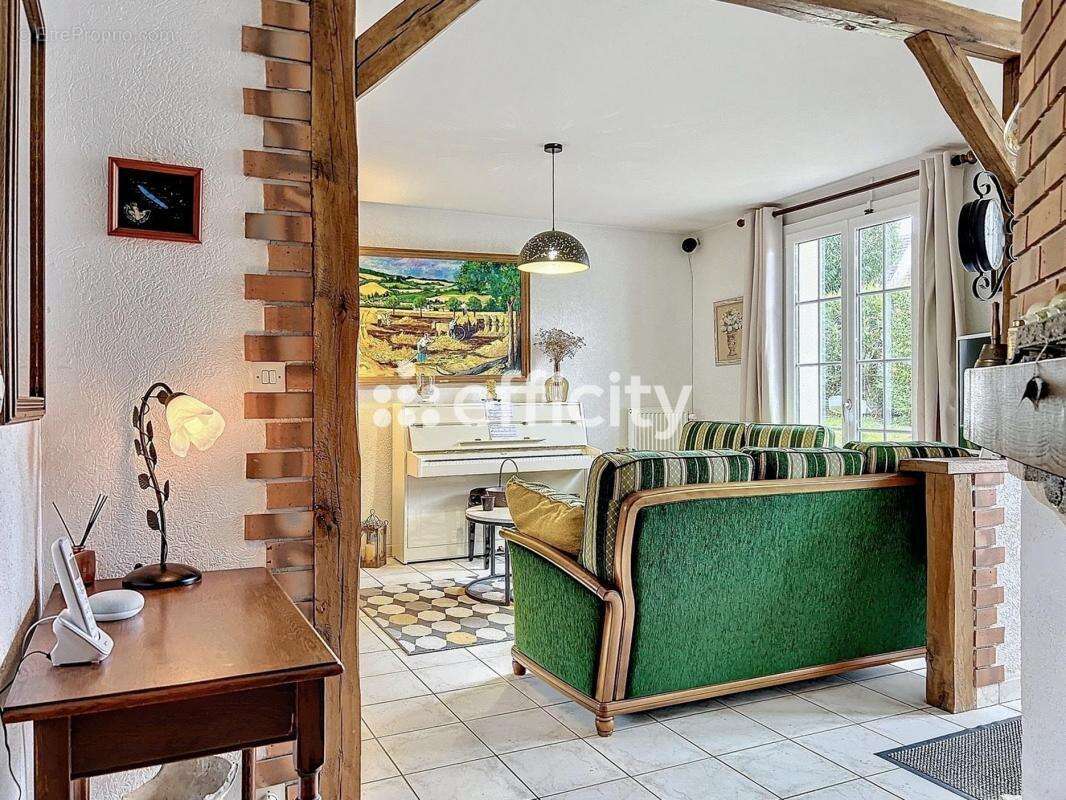 Maison à FAVEROLLES-SUR-CHER