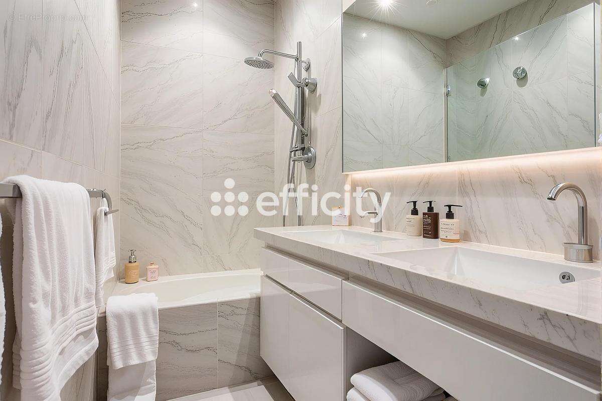 Maison à FAVEROLLES-SUR-CHER