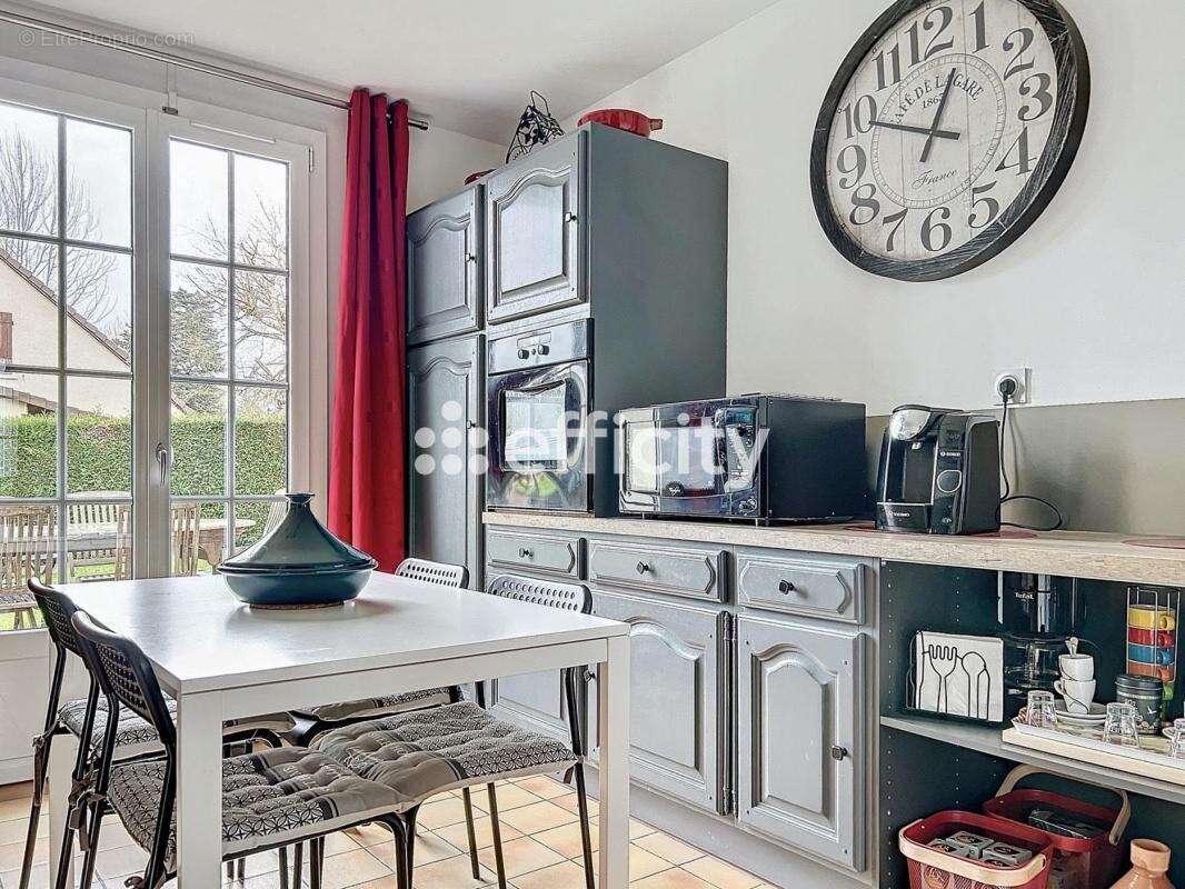 Maison à FAVEROLLES-SUR-CHER