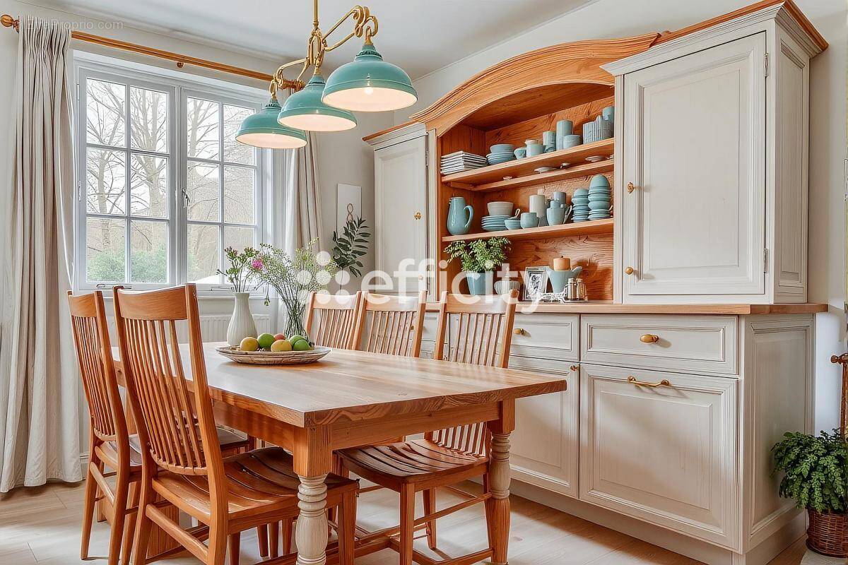 Maison à FAVEROLLES-SUR-CHER