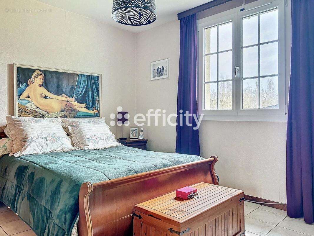 Maison à FAVEROLLES-SUR-CHER