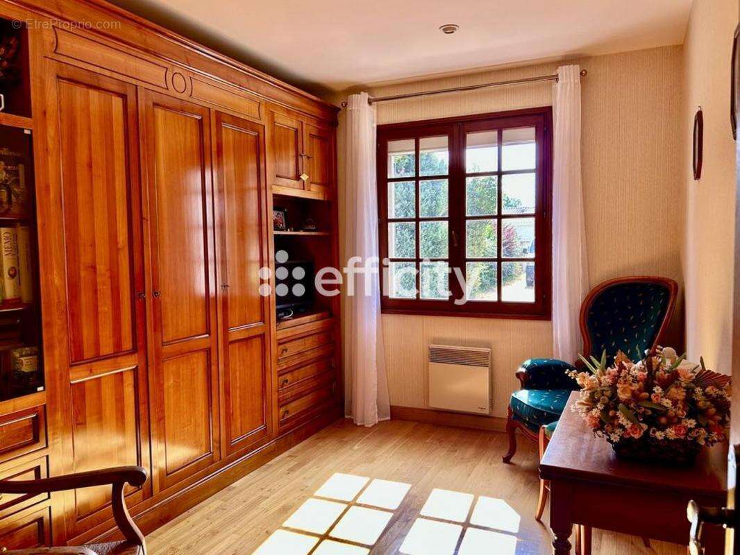 Maison à LES MATHES